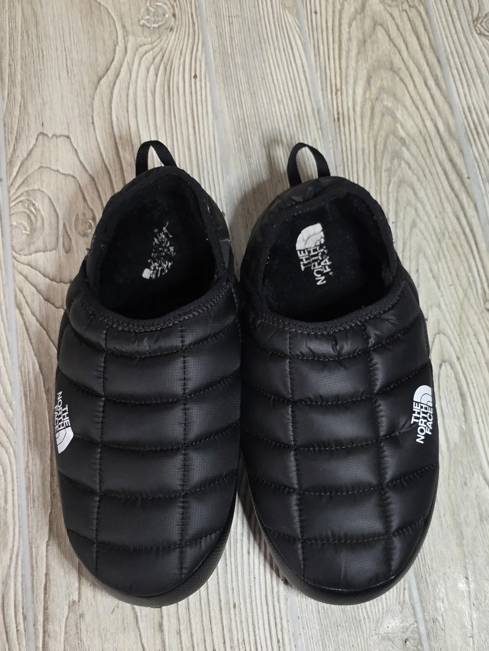 The North Face ThermoBall Traction Black Quilted Slip On Mules Mens Size 8